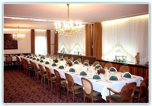 Hotel Goldinger Landstuhl Restoran foto