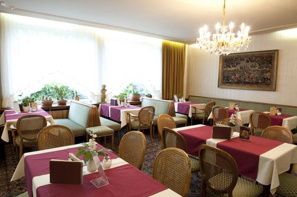 Hotel Goldinger Landstuhl Bagian luar foto